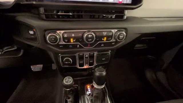 2024 Anvil Clear Coat Jeep Wrangler Sport S 4xe 4X4 SUV