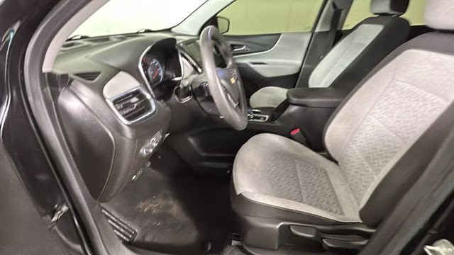 2022 Mosaic Black Metallic Chevrolet Equinox LS FWD SUV