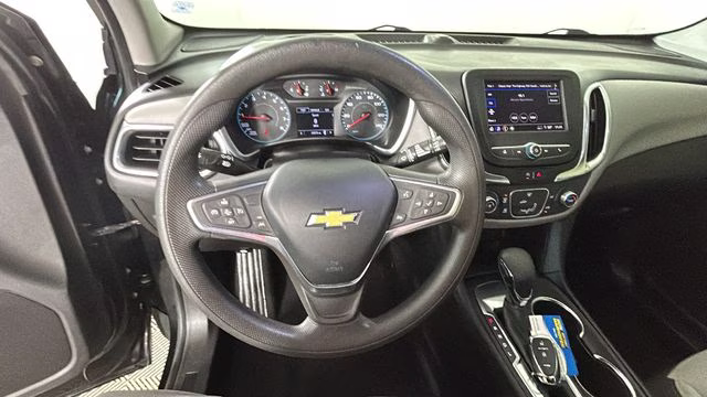 2022 Mosaic Black Metallic Chevrolet Equinox LS FWD SUV