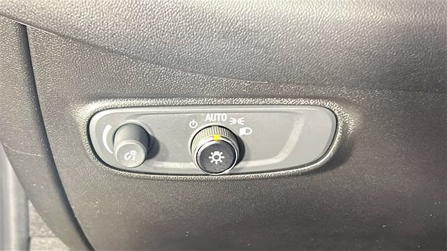2022 Mosaic Black Metallic Chevrolet Equinox LS FWD SUV