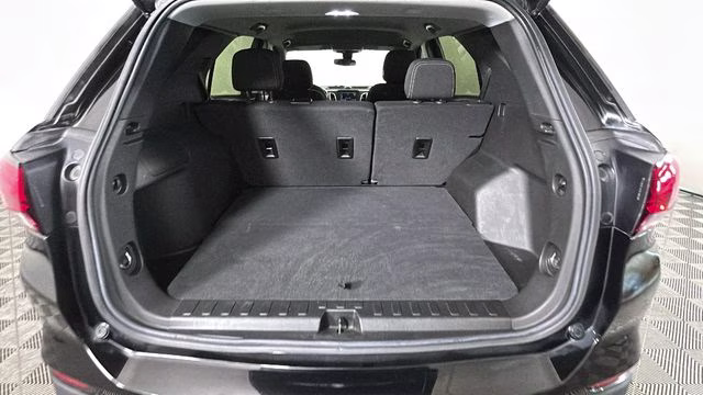 2022 Mosaic Black Metallic Chevrolet Equinox LS FWD SUV