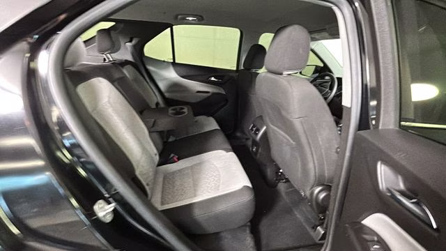 2022 Mosaic Black Metallic Chevrolet Equinox LS FWD SUV