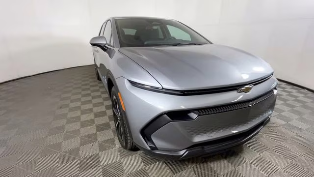 2025 Sterling Gray Metallic Chevrolet Equinox EV LT FWD SUV