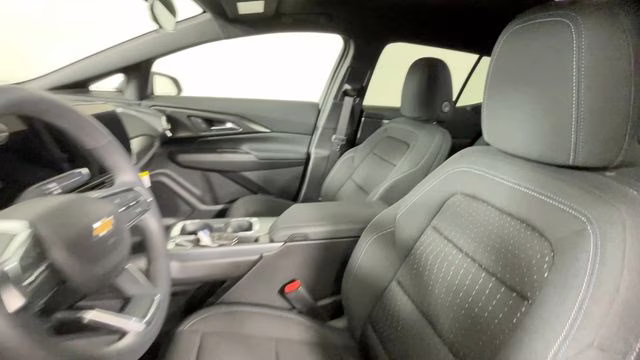 2025 Sterling Gray Metallic Chevrolet Equinox EV LT FWD SUV