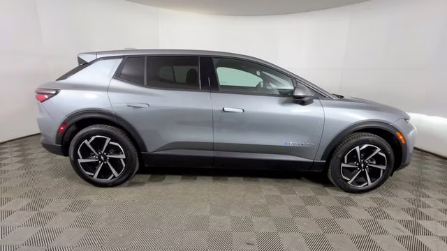 2025 Sterling Gray Metallic Chevrolet Equinox EV LT FWD SUV