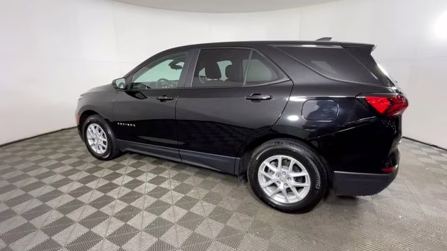 2024 Mosaic Black Metallic Chevrolet Equinox LS FWD SUV