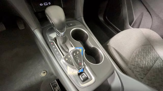 2024 Mosaic Black Metallic Chevrolet Equinox LT FWD SUV