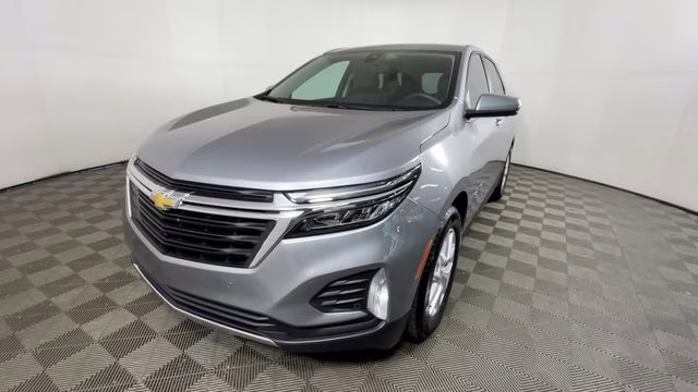 2024 Sterling Gray Metallic Chevrolet Equinox LT FWD SUV
