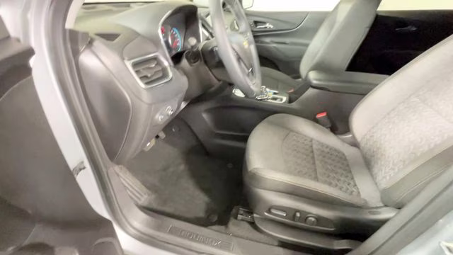 2024 Sterling Gray Metallic Chevrolet Equinox LT FWD SUV