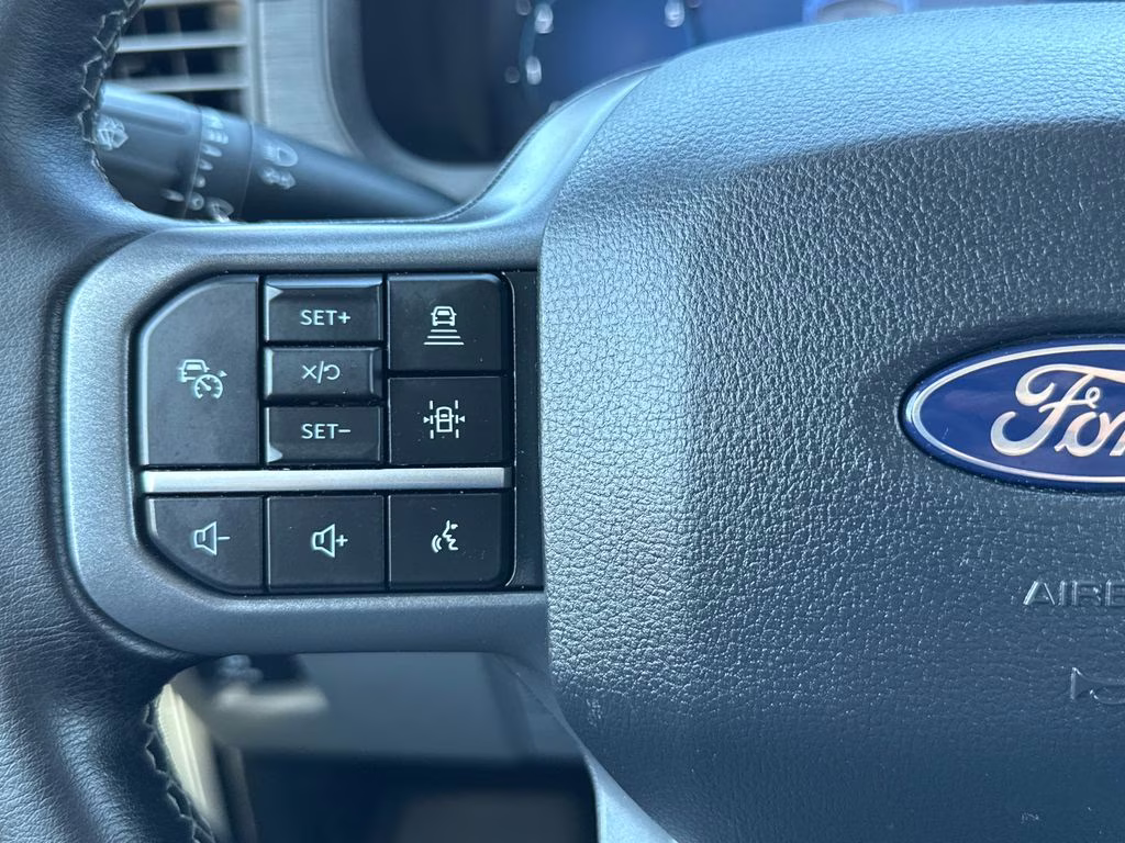2025 Atlas Blue Metallic Ford F-150 XLT 4X4 Truck