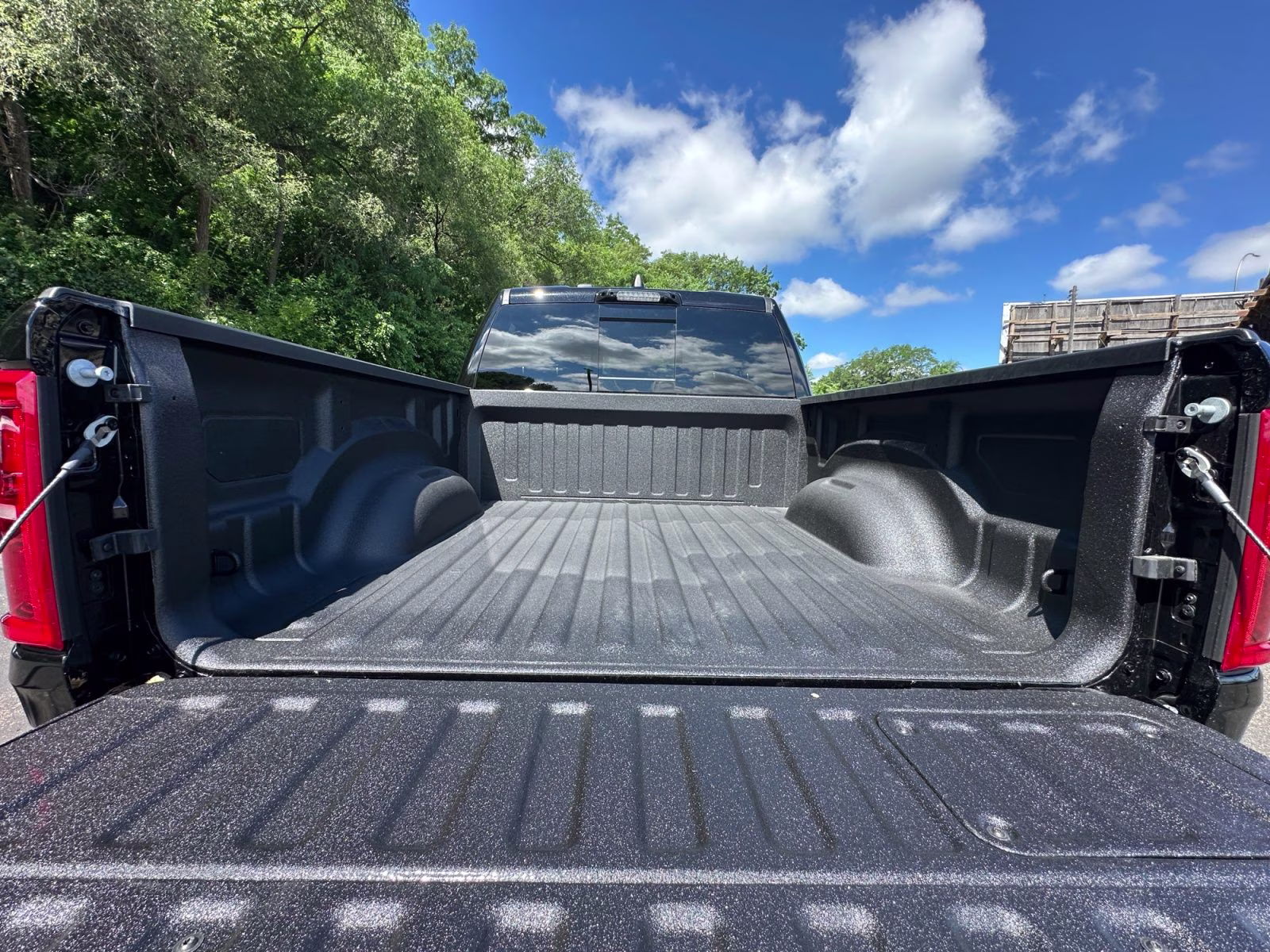 2026 Diamond Black Crystal Pearlcoat Ram 1500 RHO 4X4 Truck