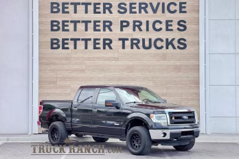 2014 Tuxedo Black Metallic Ford F-150 XLT 4X4 Truck