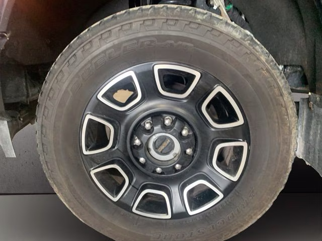 2023 Agate Black Metallic Ford Super Duty F-250 SRW Platinum 4X4 Truck