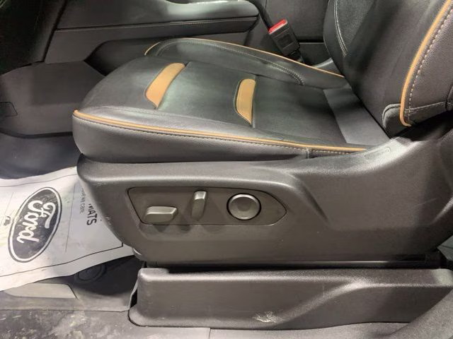 2023 Onyx Black GMC Yukon XL AT4 4X4 SUV