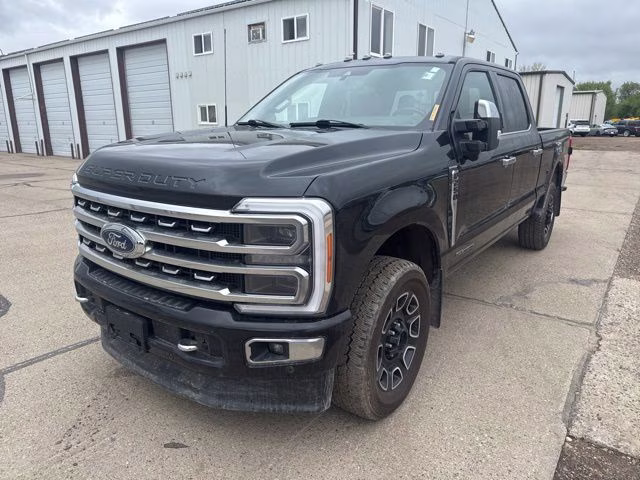 2023 Agate Black Metallic Ford Super Duty F-250 SRW Platinum 4X4 Truck