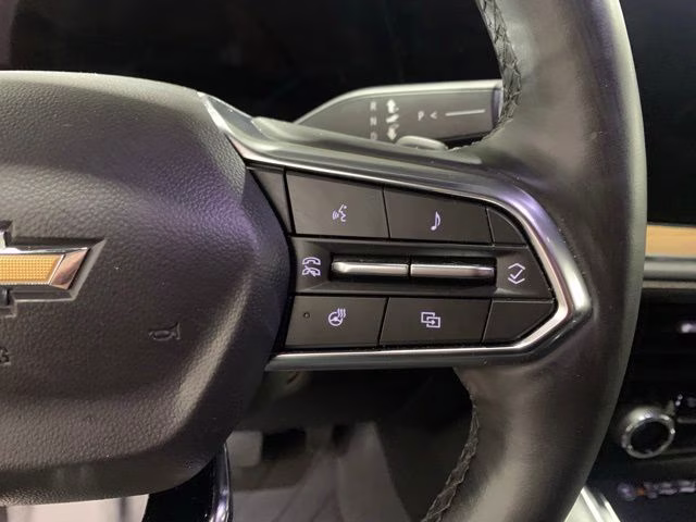 2025 Iridescent Pearl Tricoat Chevrolet Suburban High Country 4X4 SUV