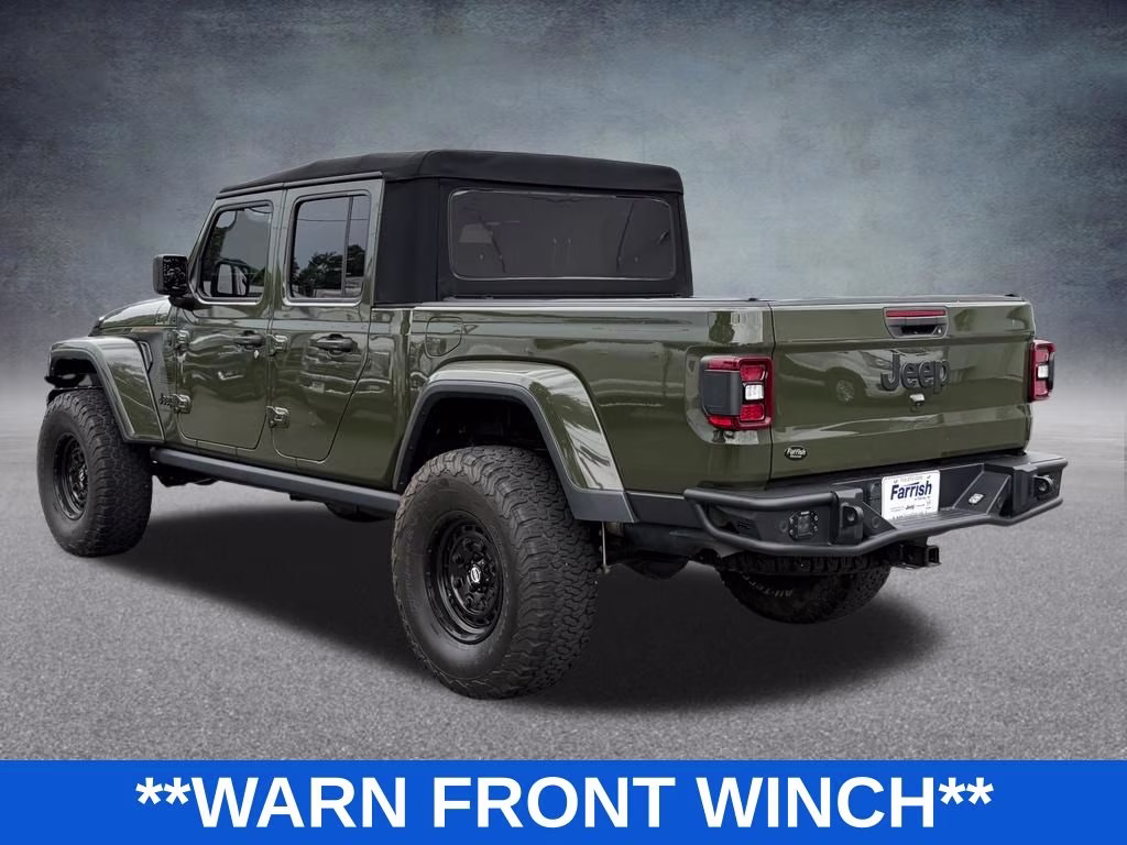 2021 Sarge Green Clearcoat Jeep Gladiator FREEDOM 4X4 Truck