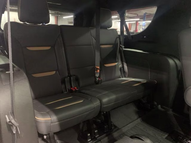 2023 Onyx Black GMC Yukon XL AT4 4X4 SUV