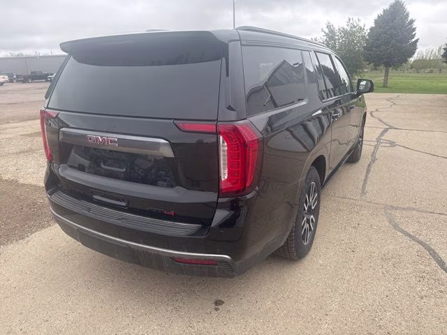 2023 Onyx Black GMC Yukon XL AT4 4X4 SUV
