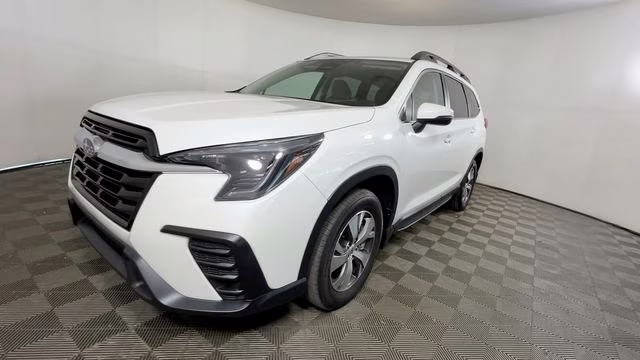2023 Crystal White Pearl Subaru Ascent Premium AWD SUV