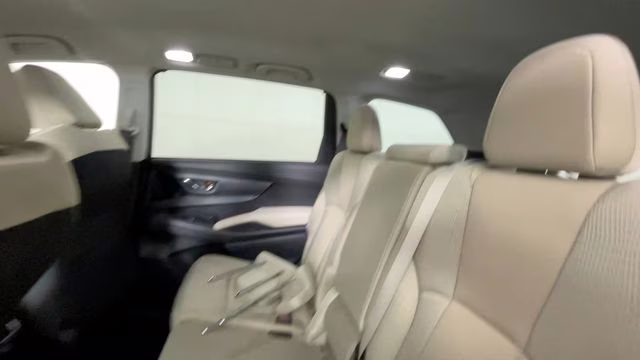 2023 Crystal White Pearl Subaru Ascent Premium AWD SUV