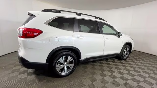 2023 Crystal White Pearl Subaru Ascent Premium AWD SUV