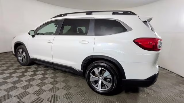 2023 Crystal White Pearl Subaru Ascent Premium AWD SUV