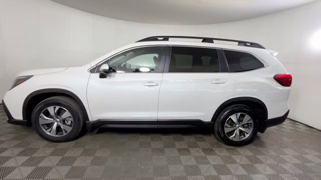 2023 Crystal White Pearl Subaru Ascent Premium AWD SUV