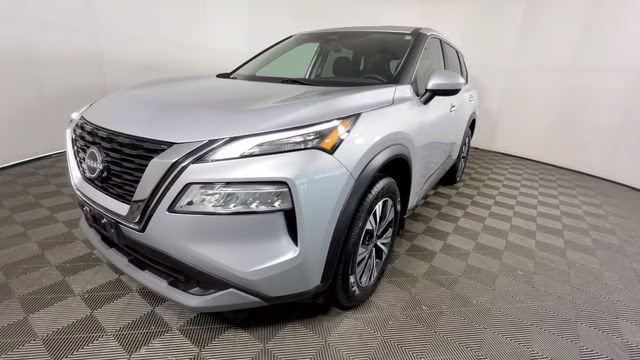 2023 Brilliant Silver Metallic Nissan Rogue SV AWD SUV