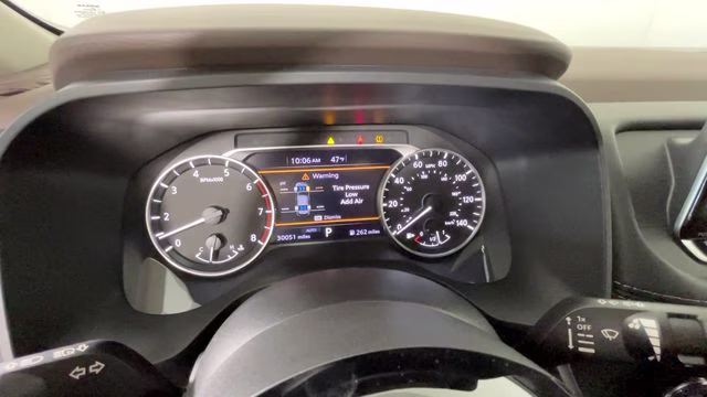 2023 Brilliant Silver Metallic Nissan Rogue SV AWD SUV