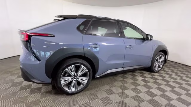 2023 Harbor Mist Gray Pearl 2-Tone Subaru Solterra Touring AWD SUV