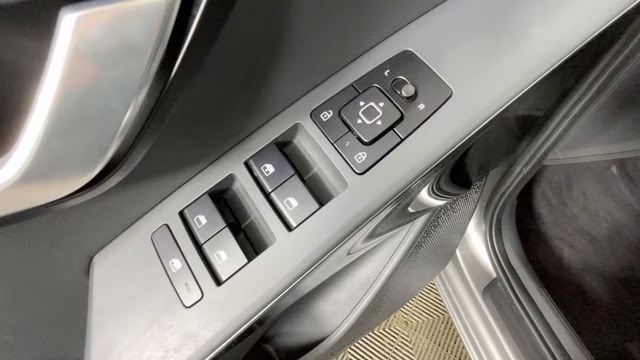 2024 Steel Gray Kia Niro EX FWD SUV