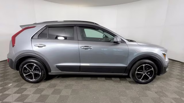 2024 Steel Gray Kia Niro EX FWD SUV