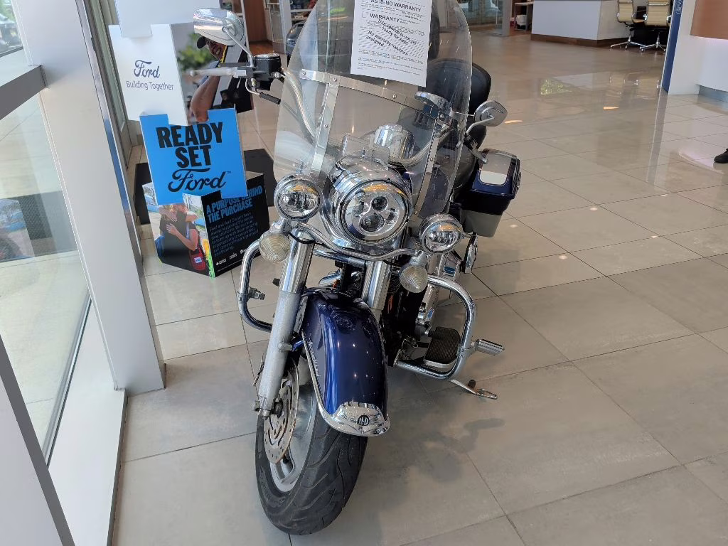 2006 Blue Harley-Davidson Road King Road King Motorcycle