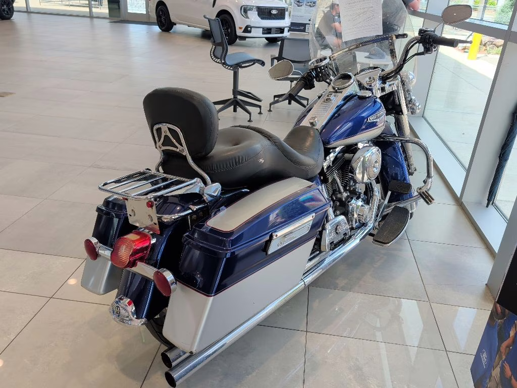 2006 Blue Harley-Davidson Road King Road King Motorcycle