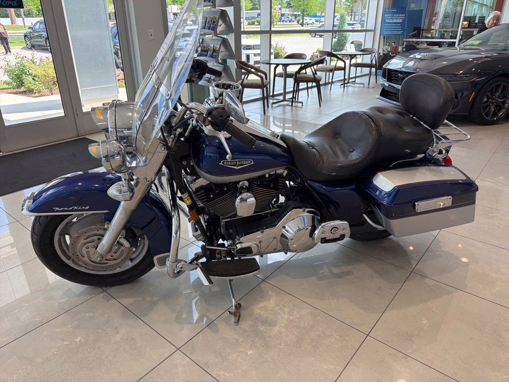 2006 Blue Harley-Davidson Road King Road King Motorcycle