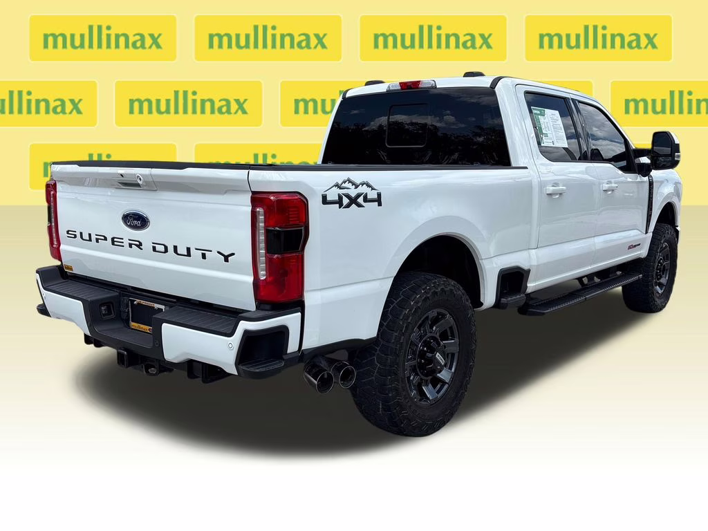 2023 White Metallic Ford Super Duty F-250 SRW Lariat 4X4 Truck