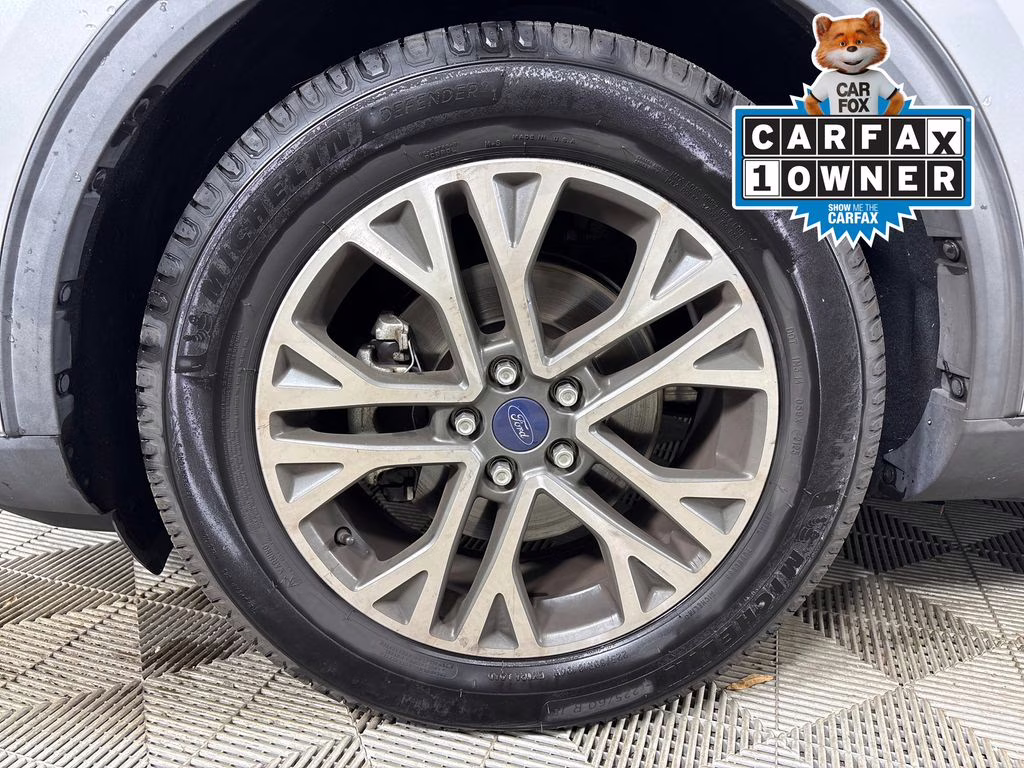 2020 Ingot Silver Ford Escape SEL FWD SUV