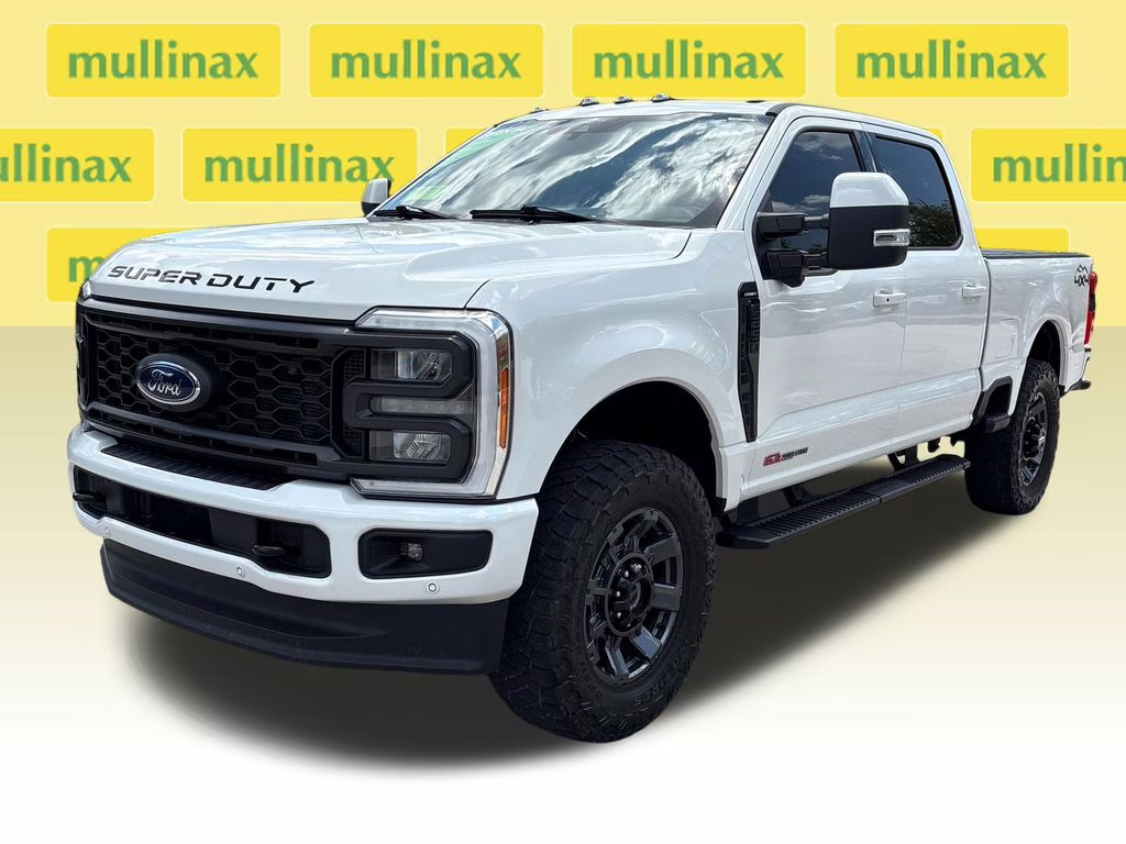 2023 White Metallic Ford Super Duty F-250 SRW Lariat 4X4 Truck