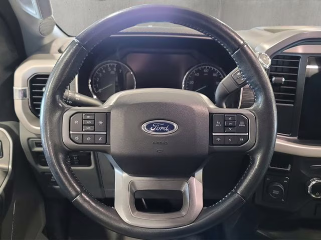 2021 Oxford White Ford F-150 XLT 4X4 Truck