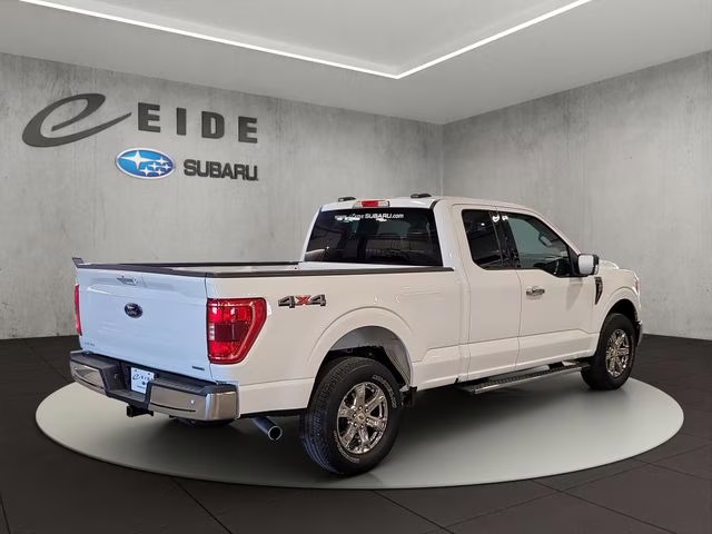 2021 Oxford White Ford F-150 XLT 4X4 Truck