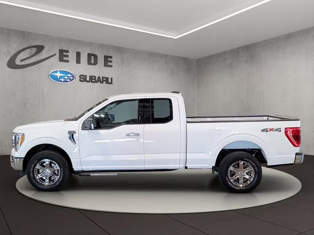 2021 Oxford White Ford F-150 XLT 4X4 Truck