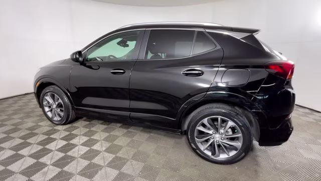 2022 Ebony Twilight Metallic Buick Encore GX Select FWD SUV