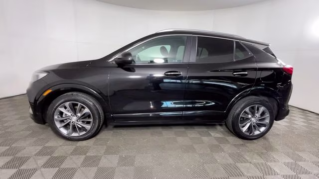 2022 Ebony Twilight Metallic Buick Encore GX Select FWD SUV