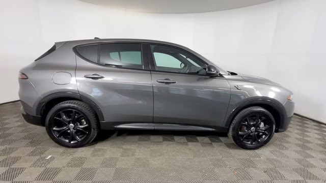 2024 Gray Cray Dodge Hornet R/T AWD SUV