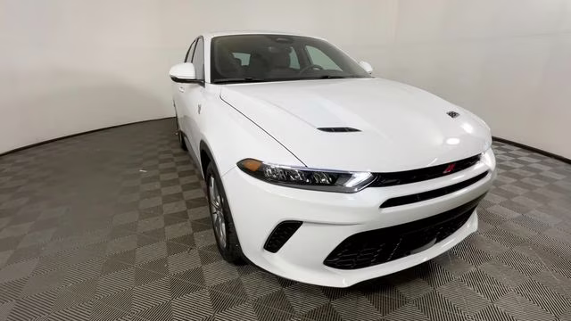2024 Q Ball Dodge Hornet R/T AWD SUV