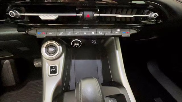 2024 Q Ball Dodge Hornet R/T AWD SUV