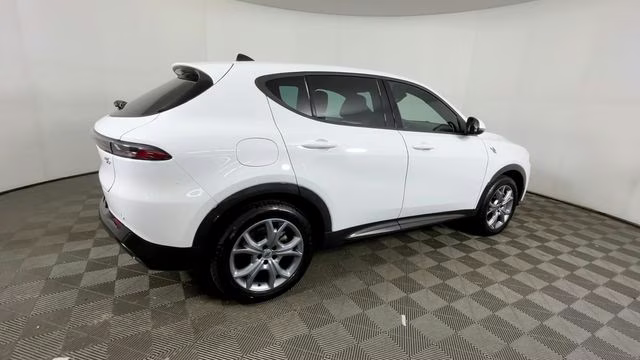 2024 Q Ball Dodge Hornet R/T AWD SUV