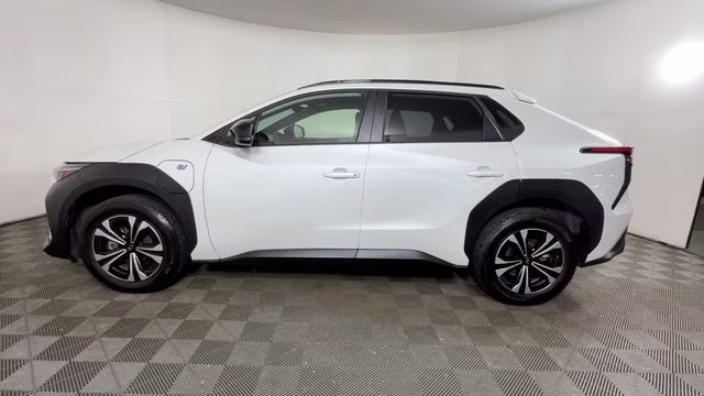 2024 Cosmic White Pearl Subaru Solterra Premium AWD SUV