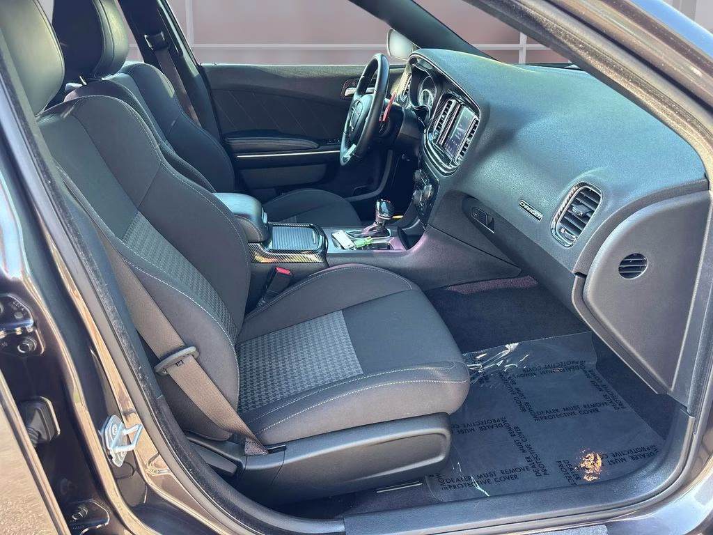 2019 Granite Crystal Metallic Clearcoat Dodge Charger R/T RWD Sedan